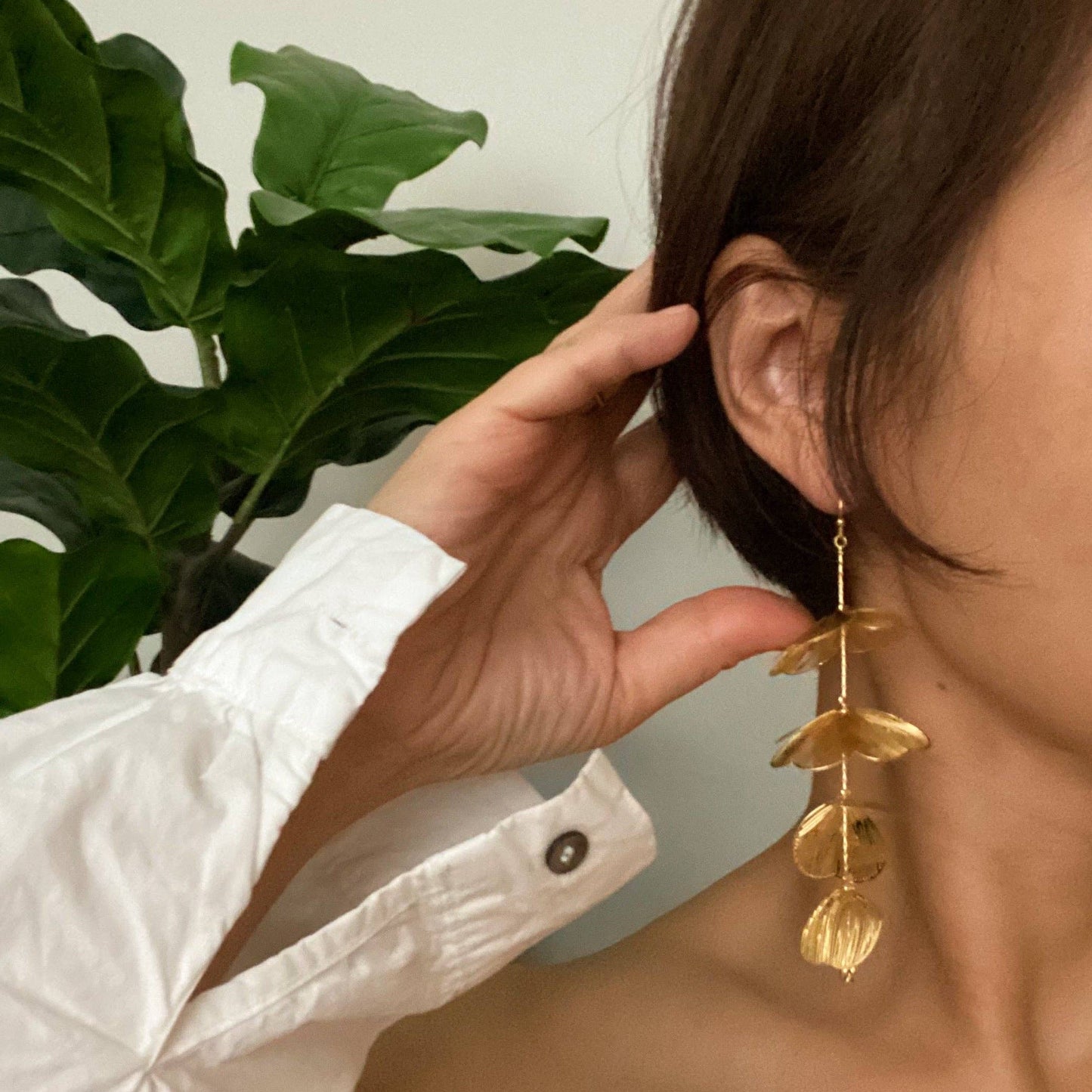 Filigree Flower Drop Earrings in Gold