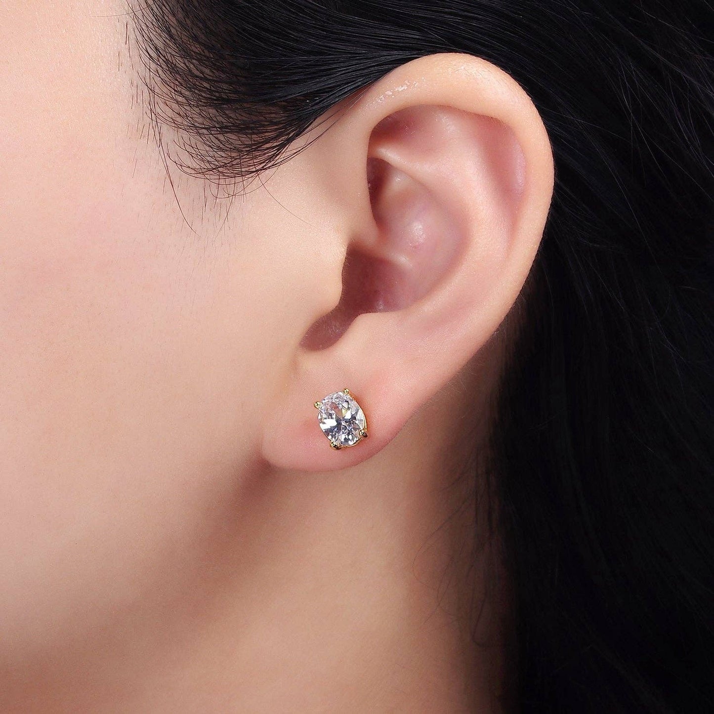 Oval Stud Earrings