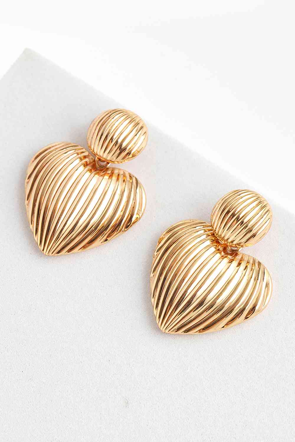 Heart Ribbed Earrings